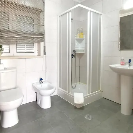 Rickyguesthouse Maison d'hôtes 4*