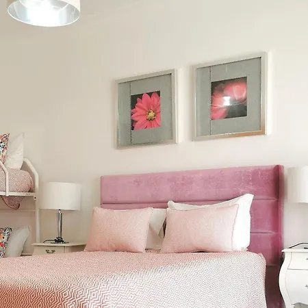 Rickyguesthouse Nazare