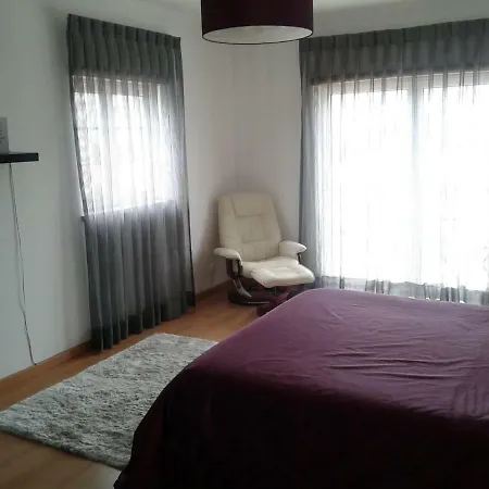Rickyguesthouse 4* 나자레
