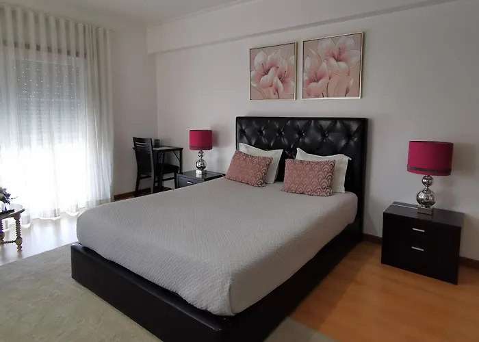 Rickyguesthouse Guest house Nazare